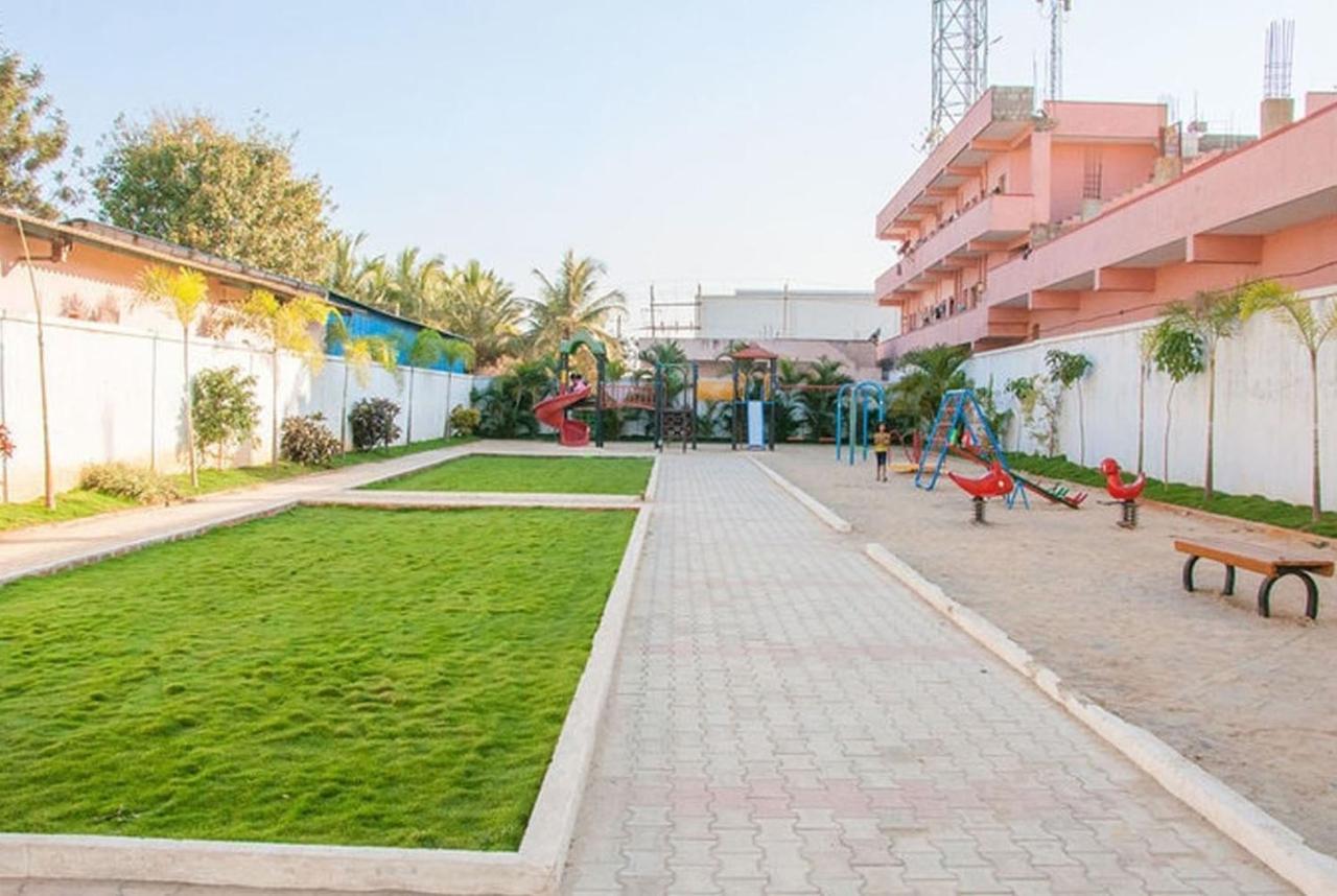 RK - Inn Premium Suites Bangalore Exterior foto
