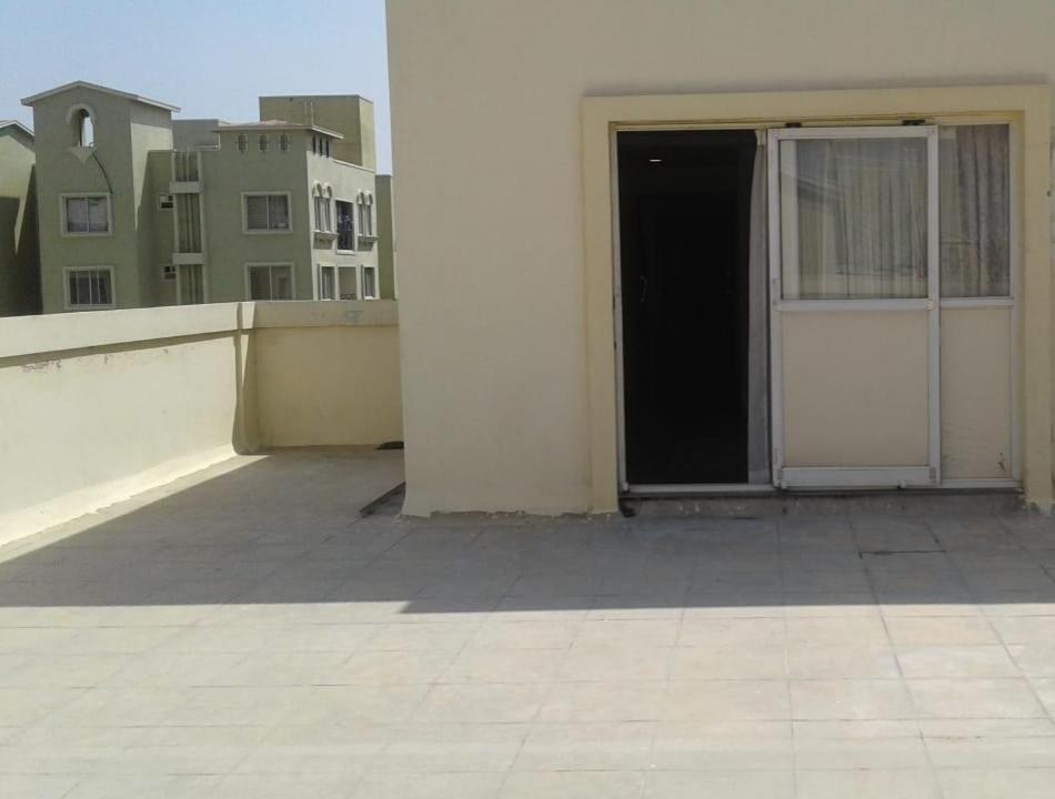 RK - Inn Premium Suites Bangalore Exterior foto